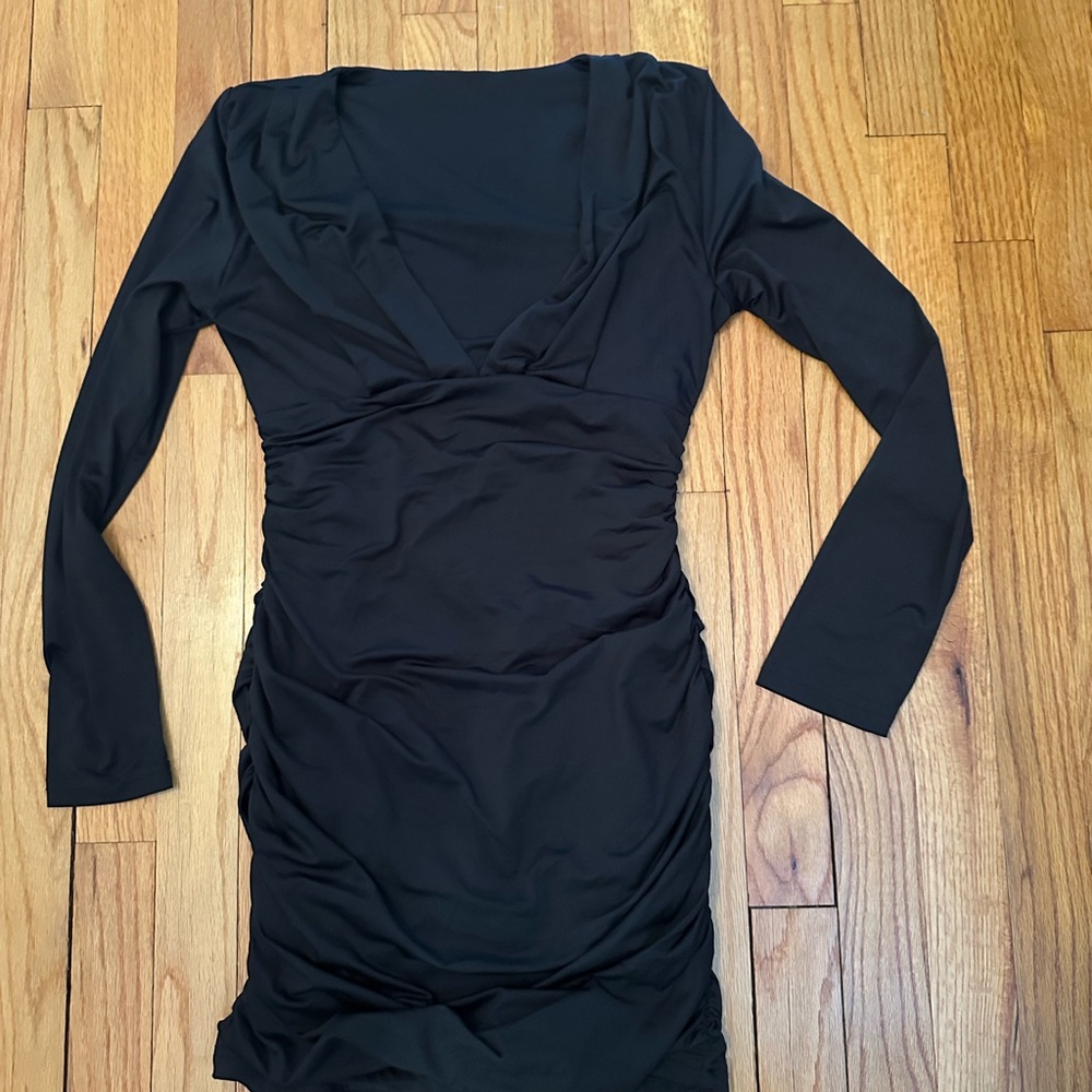 Elegant Black Long Sleeve Dress